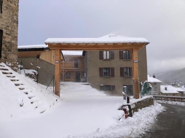 Studio Canellito Le Clos Des Ours Matemale Exterior photo