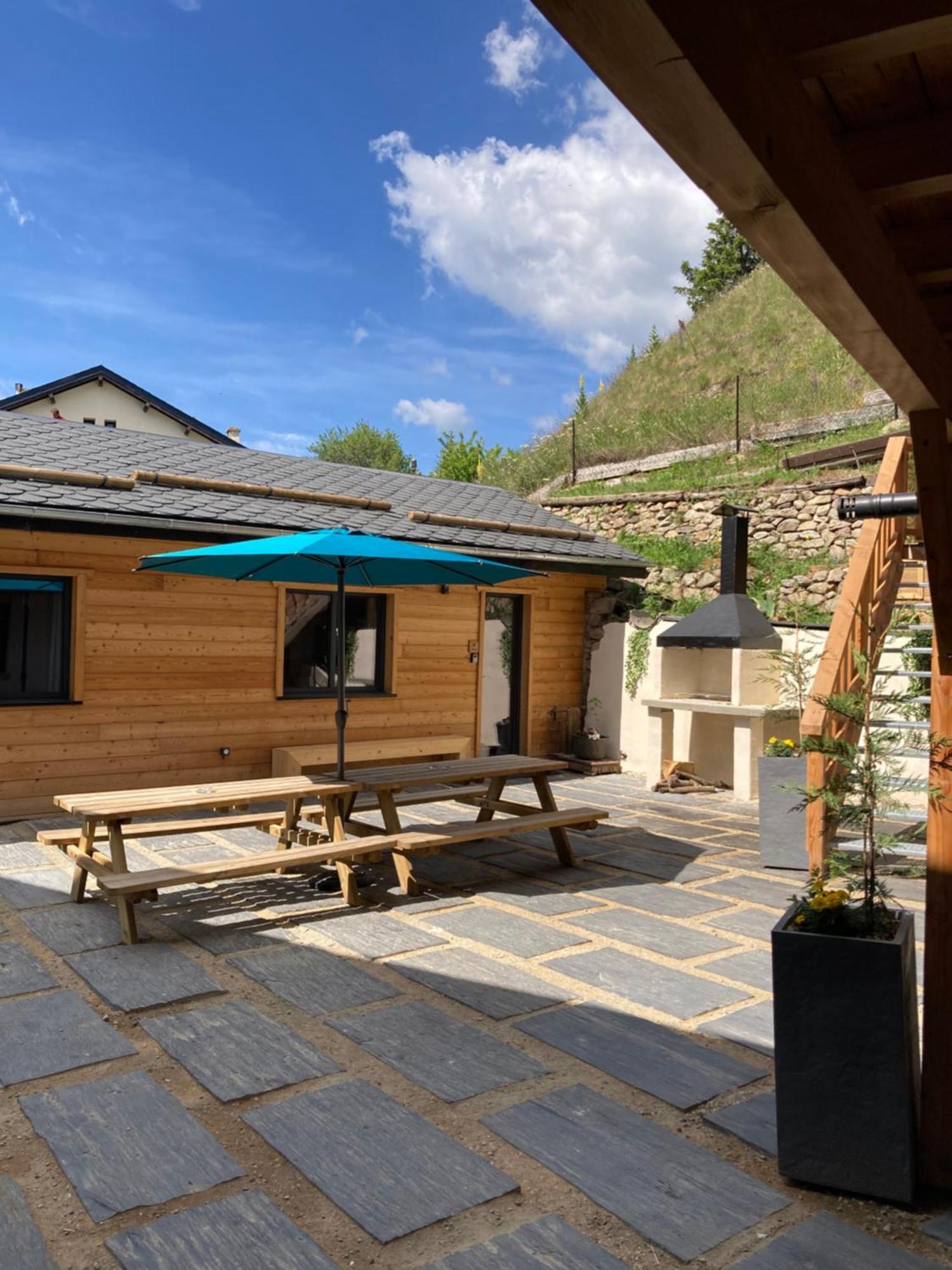 Studio Canellito Le Clos Des Ours Matemale Exterior photo